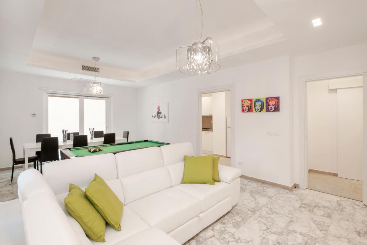 Easystayrome 10 Pax 3 Baths 1 Min From Metro Lejlighed *